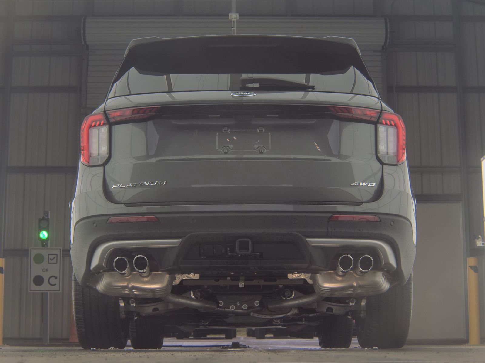 FORD EXPLORER - 8
