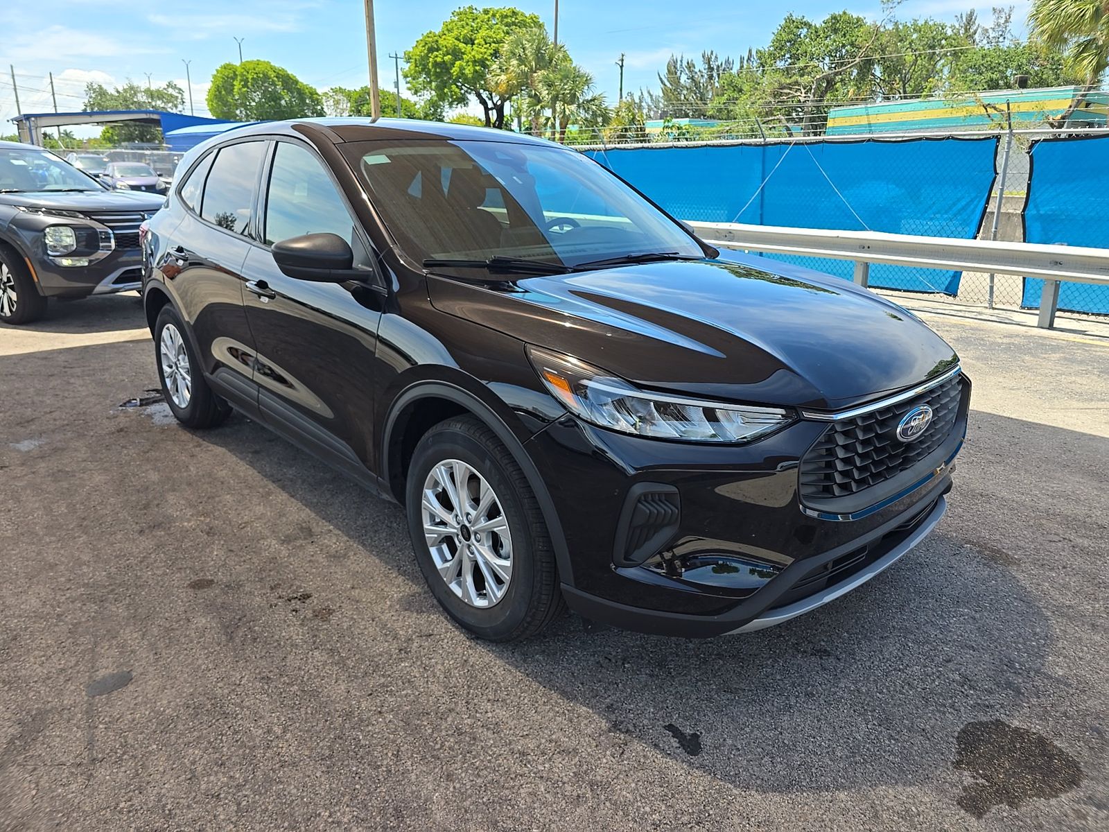 FORD ESCAPE - 4