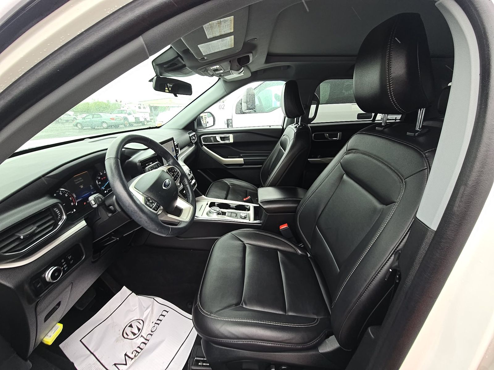 FORD EXPLORER - 1