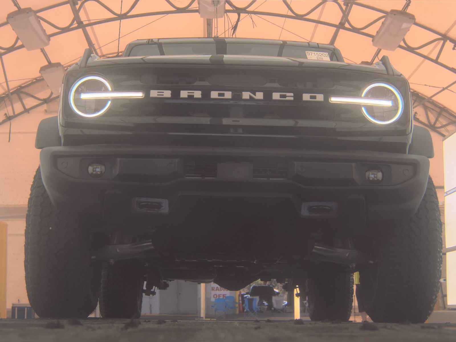 FORD BRONCO - 4
