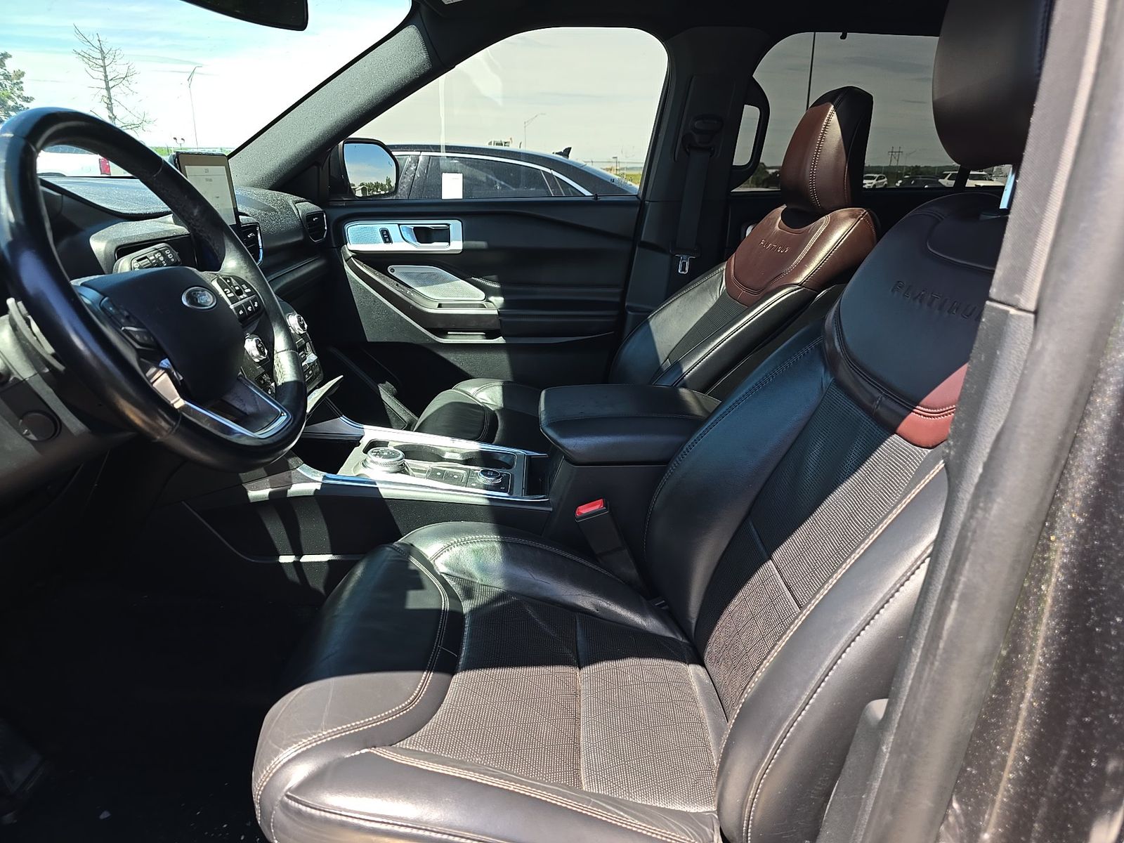 FORD EXPLORER - 8