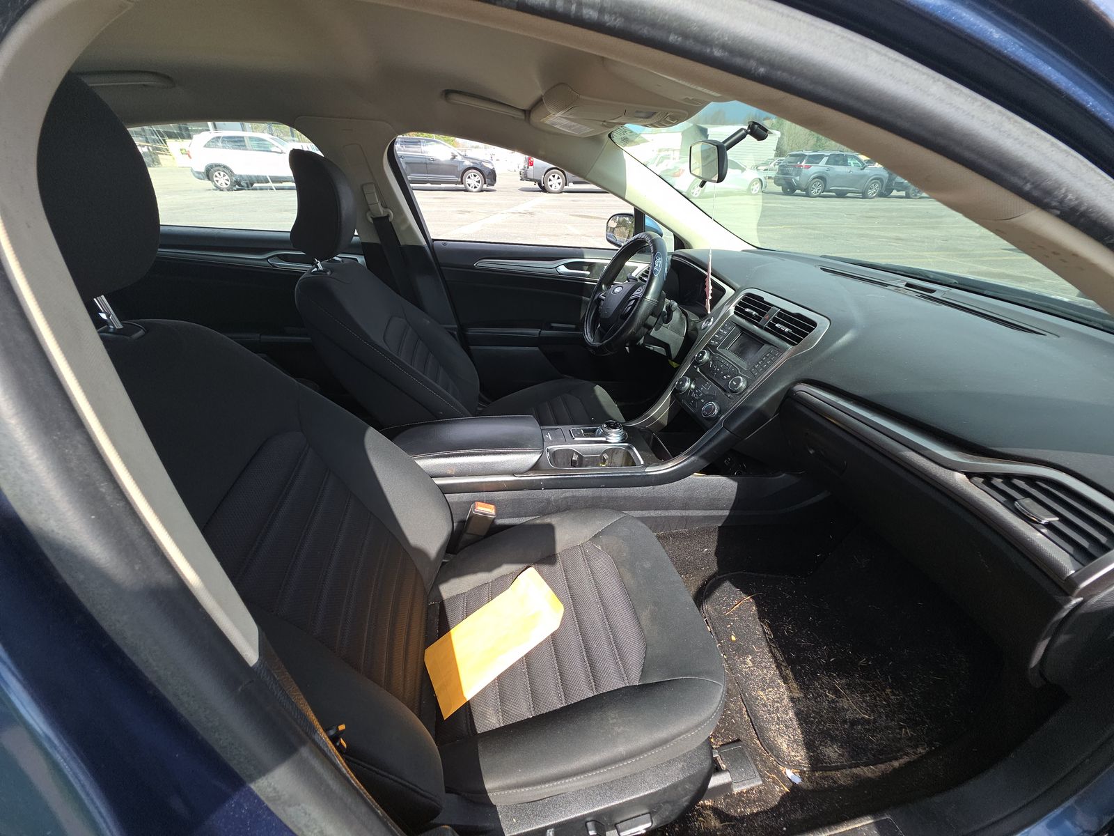 FORD FUSION - 9