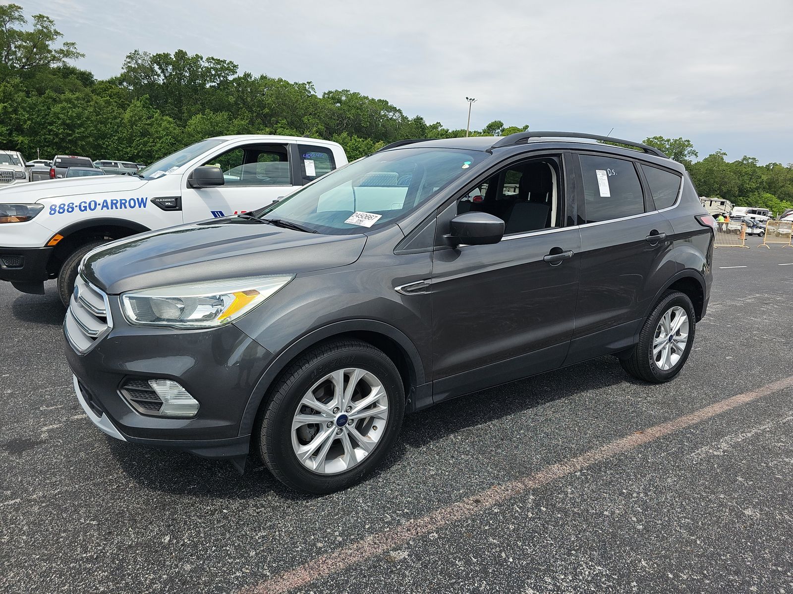 FORD ESCAPE - 1