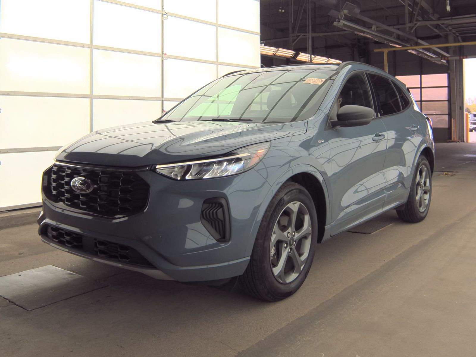 FORD ESCAPE - 1