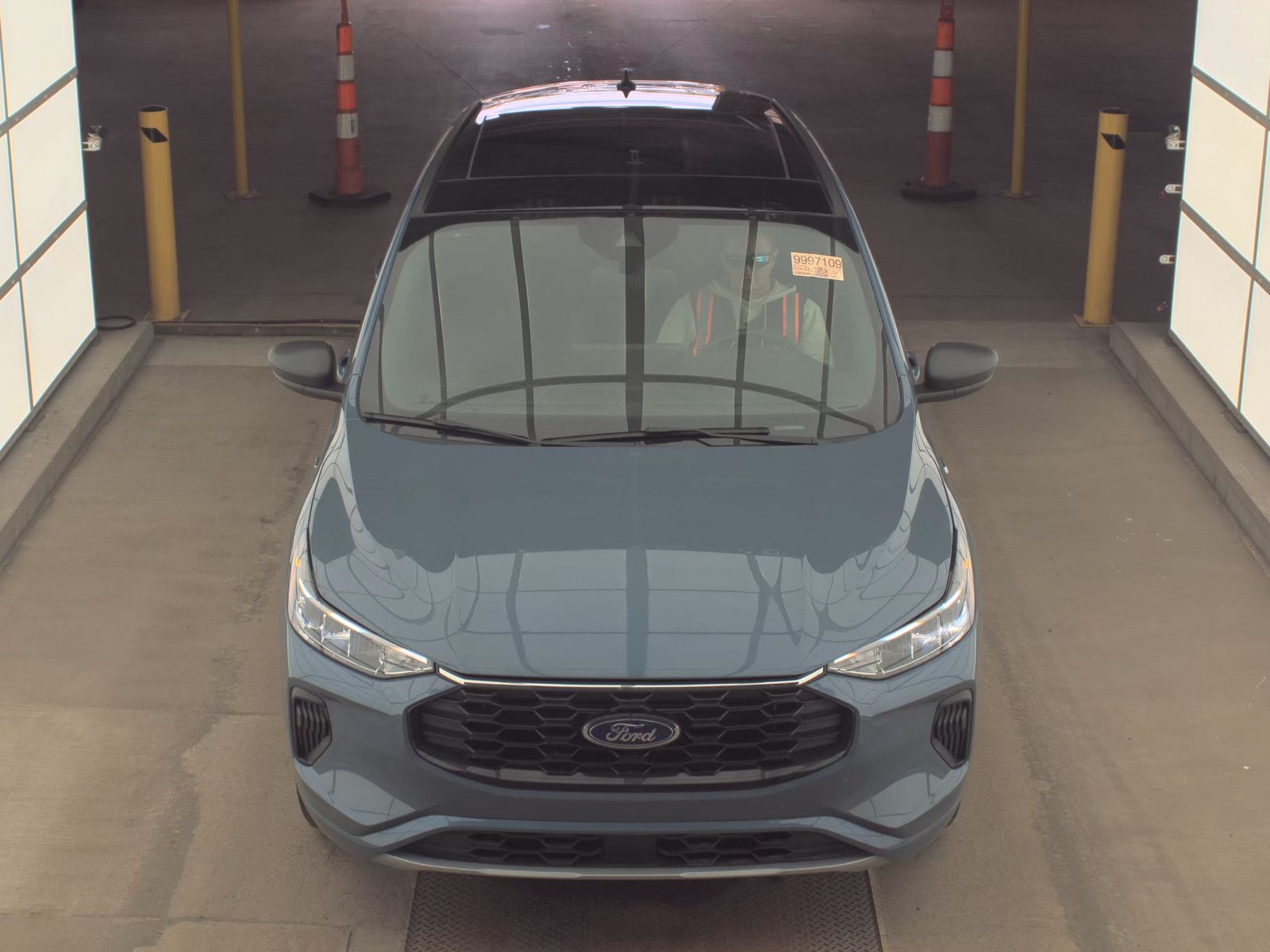FORD ESCAPE - 3