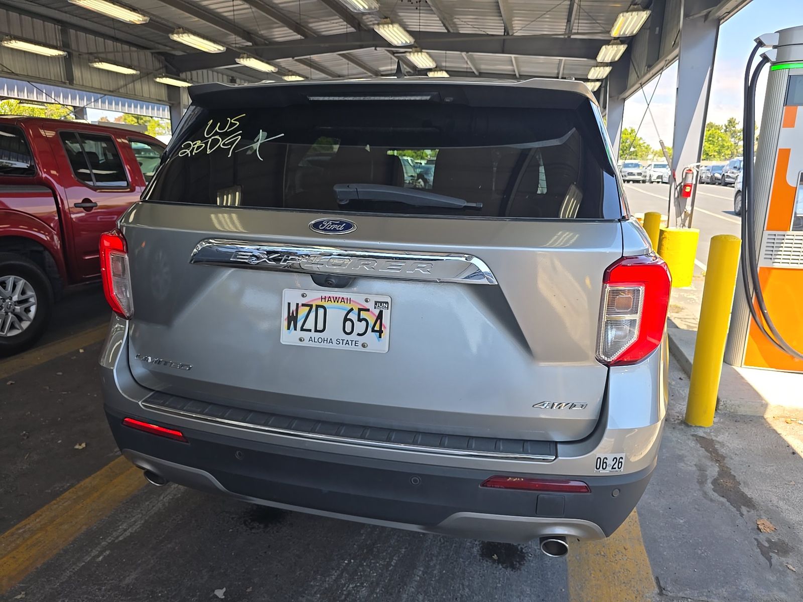 FORD EXPLORER - 6