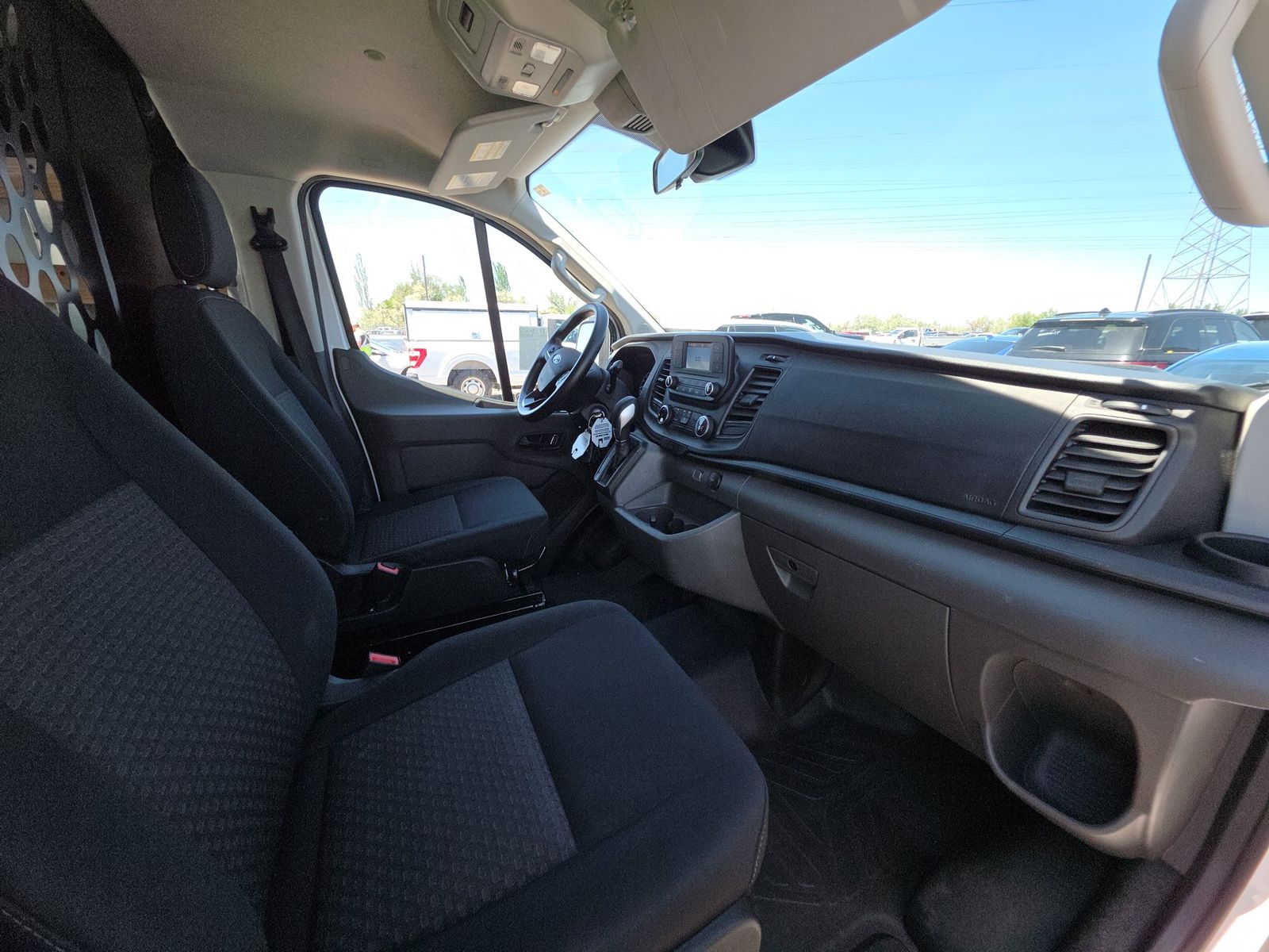 FORD TRANSIT 250 - 9