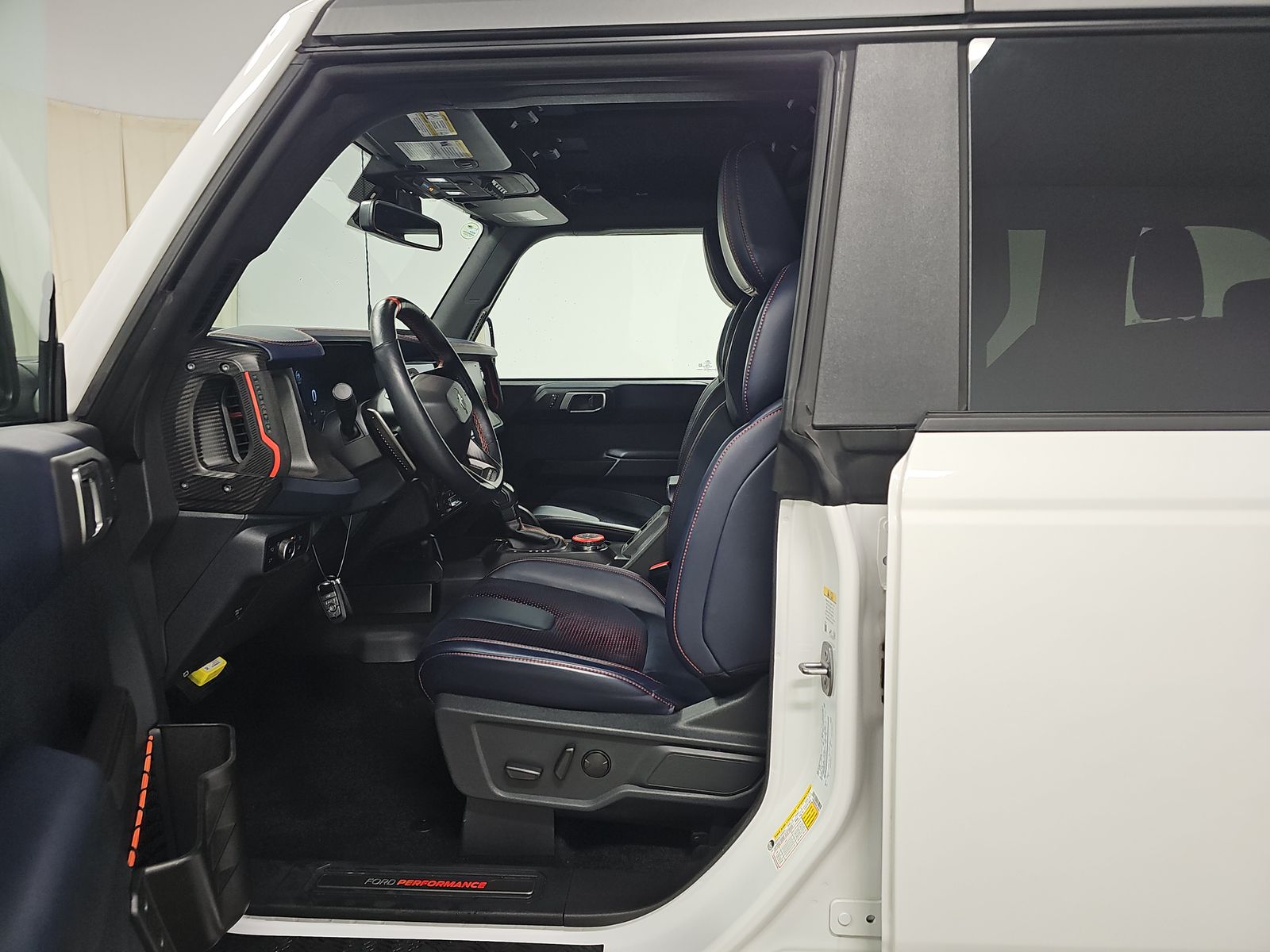 FORD BRONCO - 8