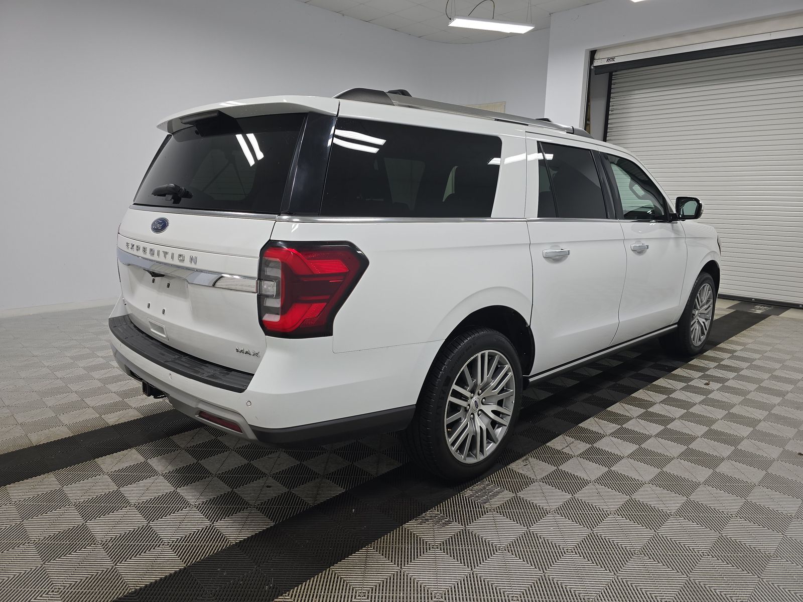 FORD EXPEDITION MAX - 5