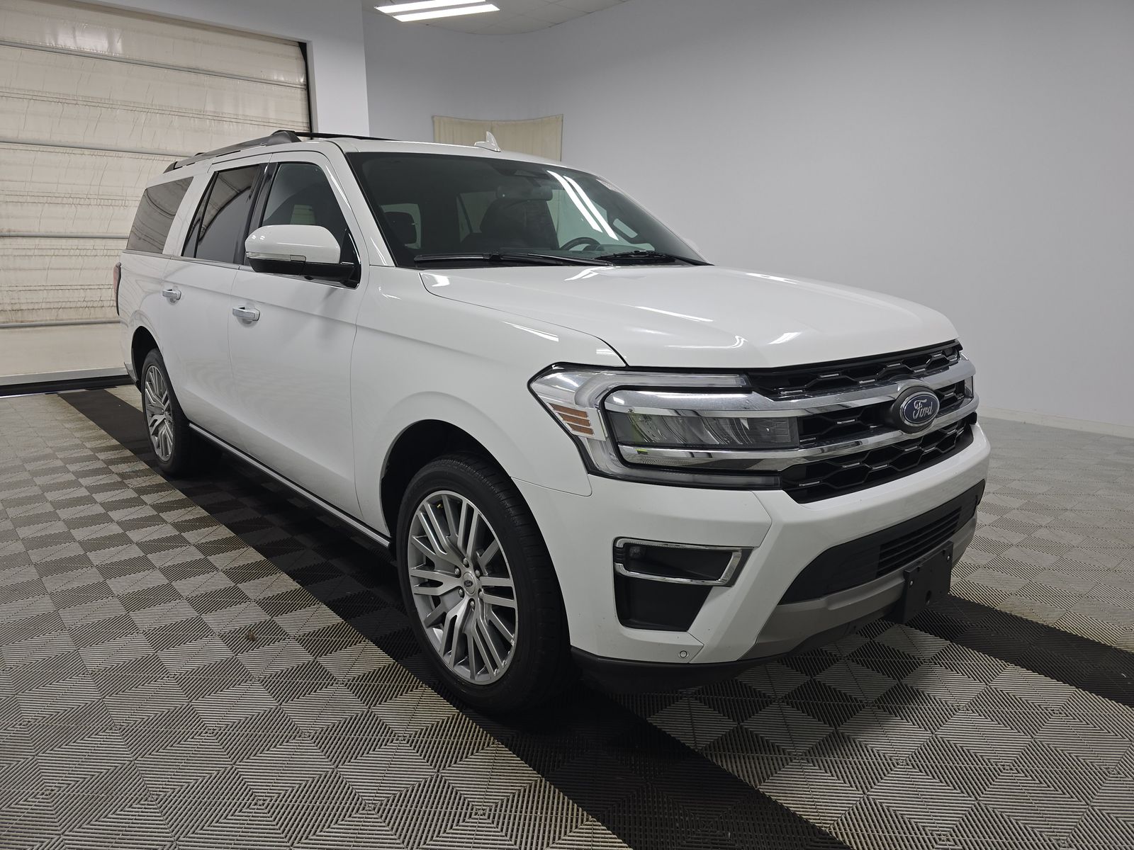 FORD EXPEDITION MAX - 4