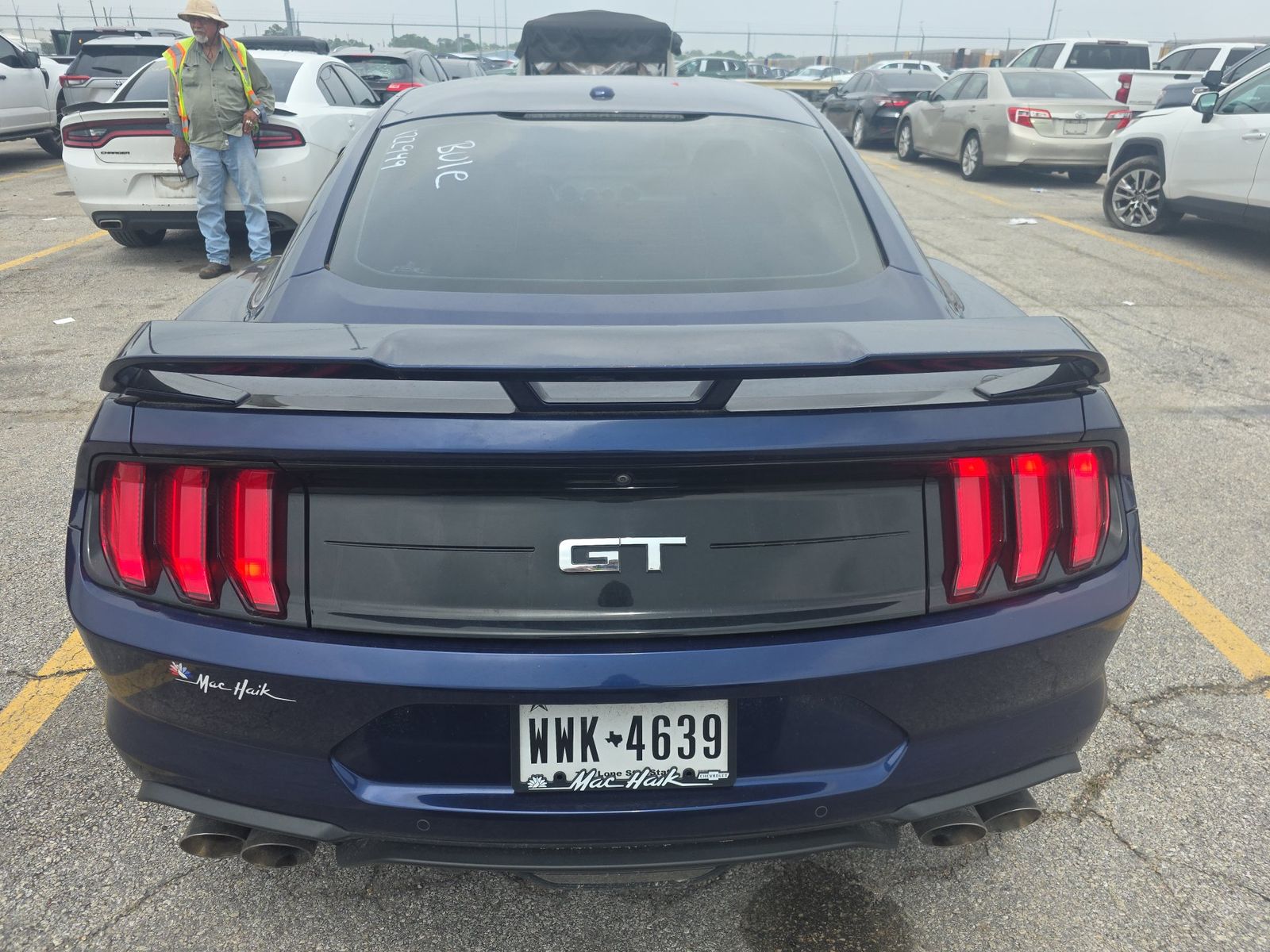 FORD MUSTANG - 7