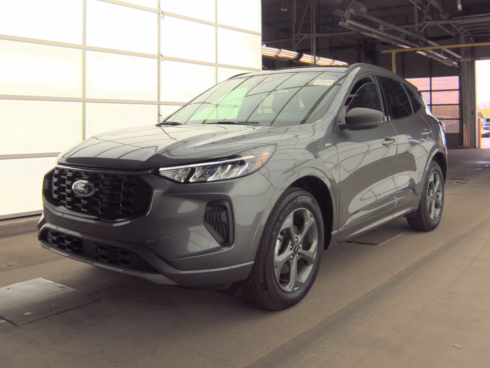 FORD ESCAPE - 1