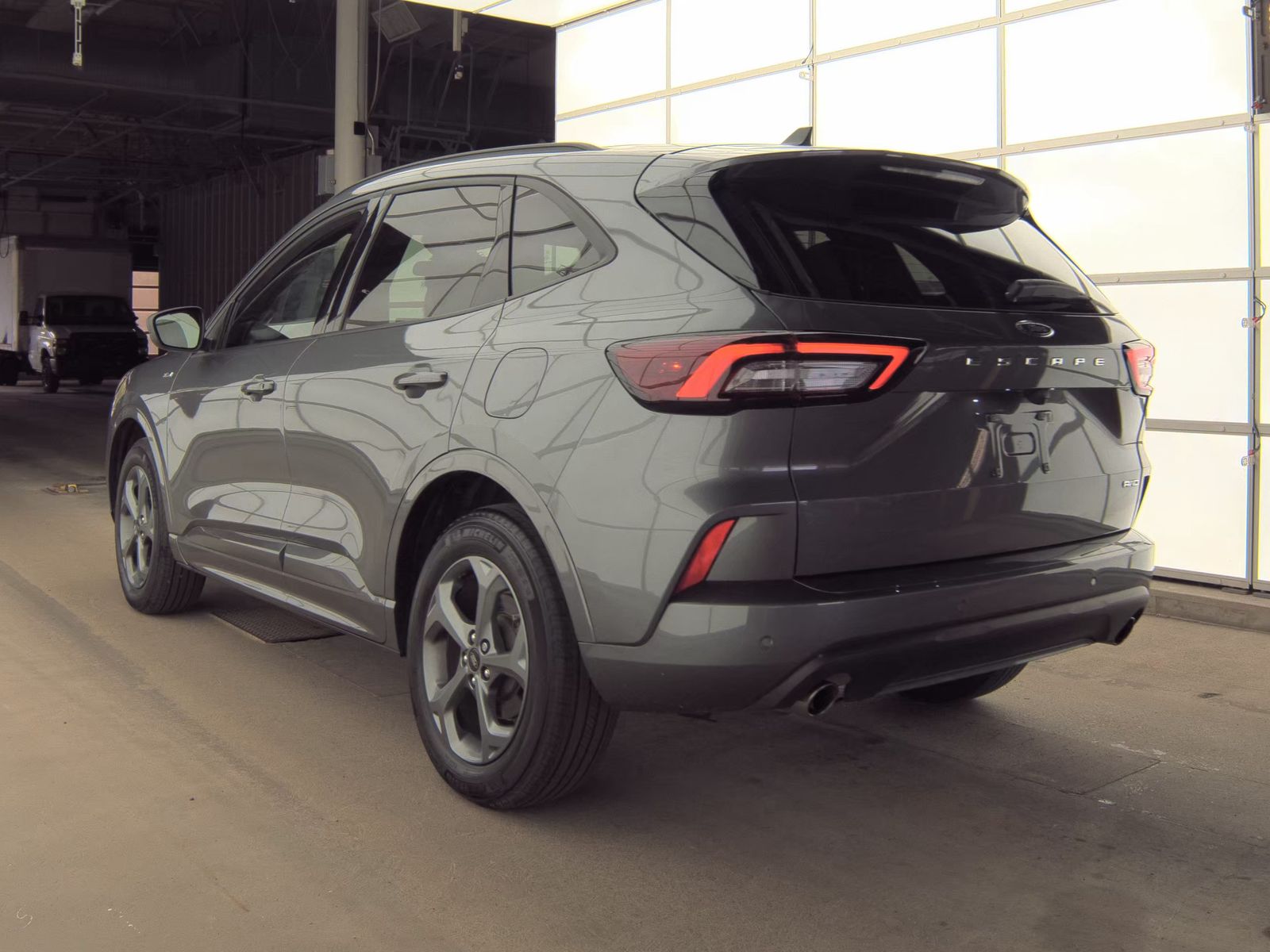 FORD ESCAPE - 9