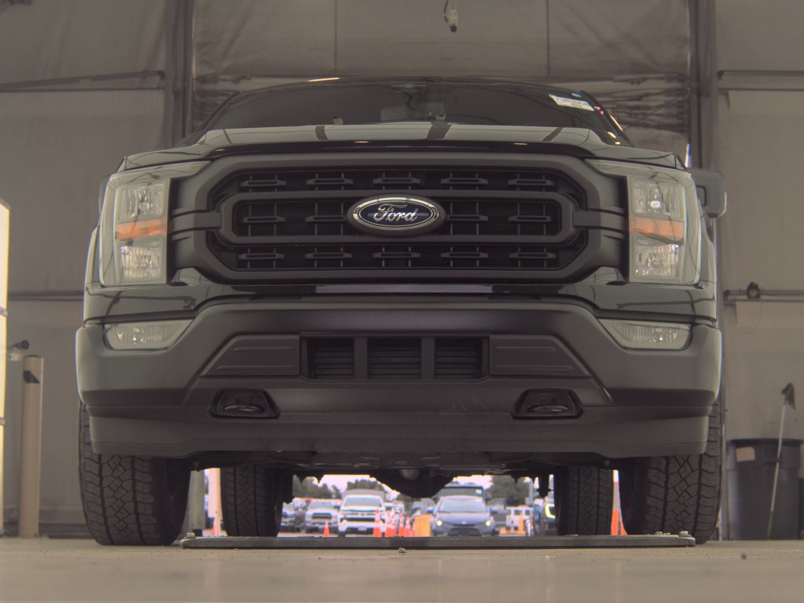 FORD F-150 - 4