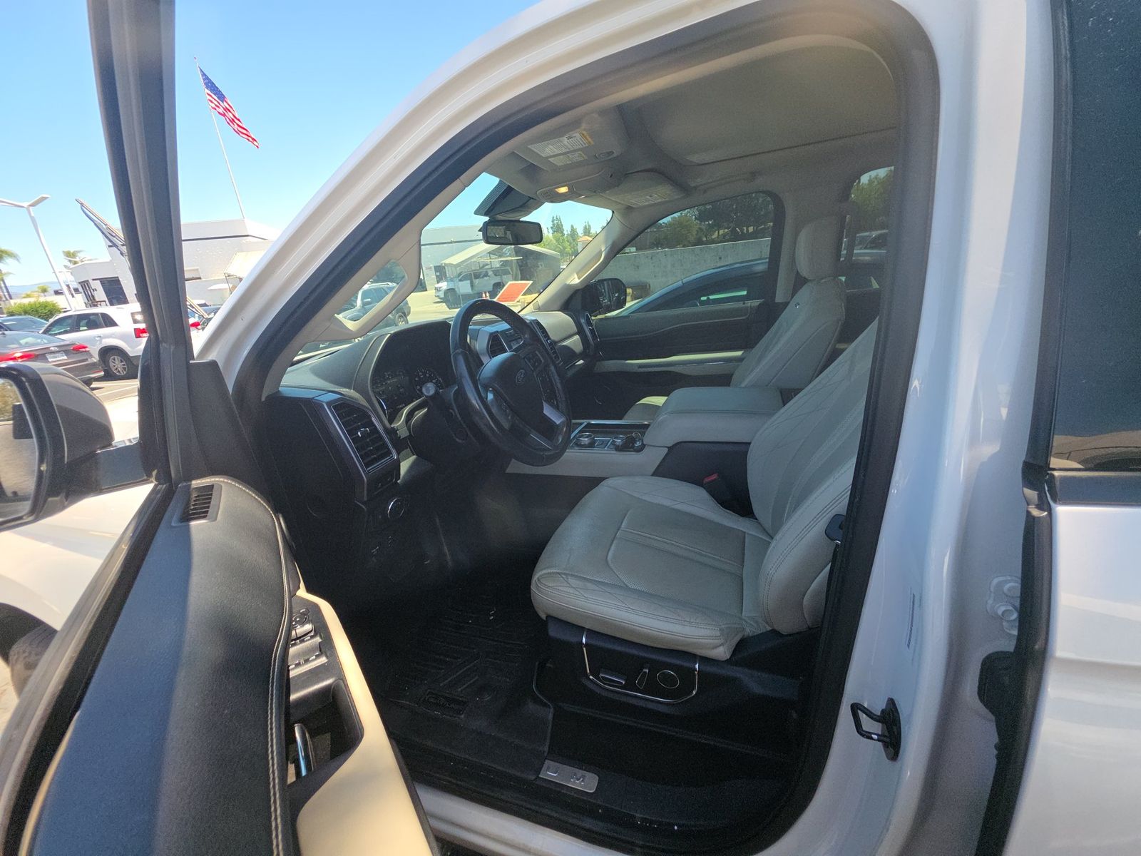 FORD EXPEDITION - 8