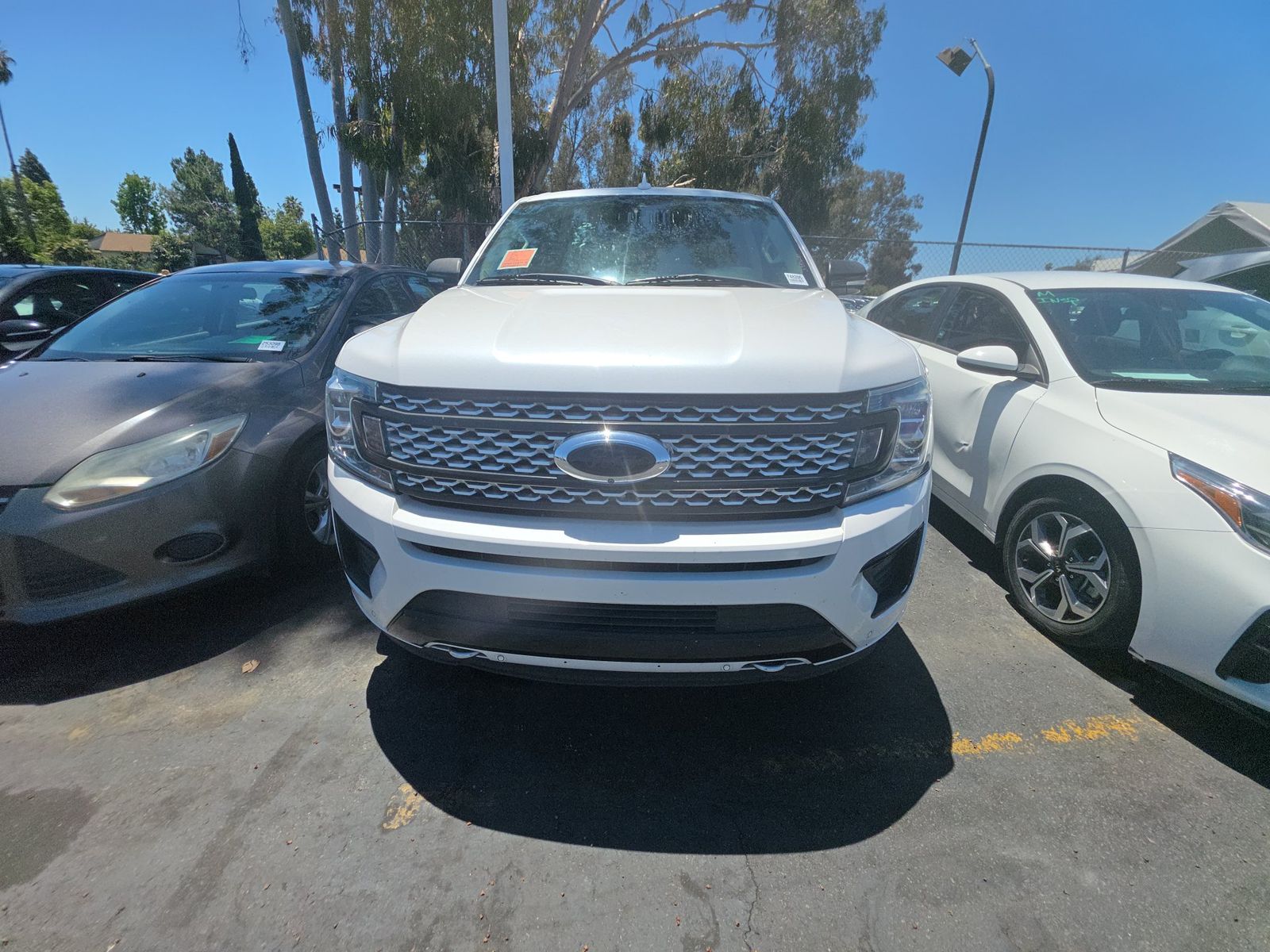 FORD EXPEDITION - 3