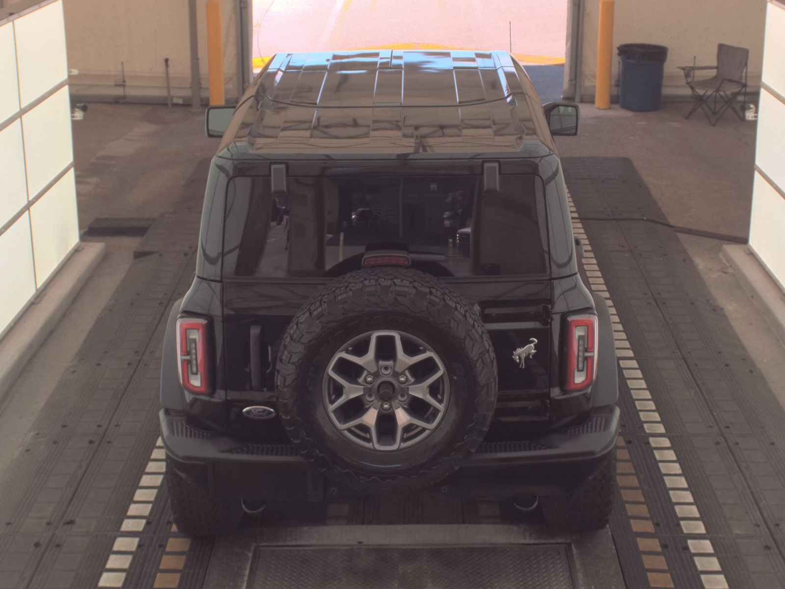 FORD BRONCO - 7