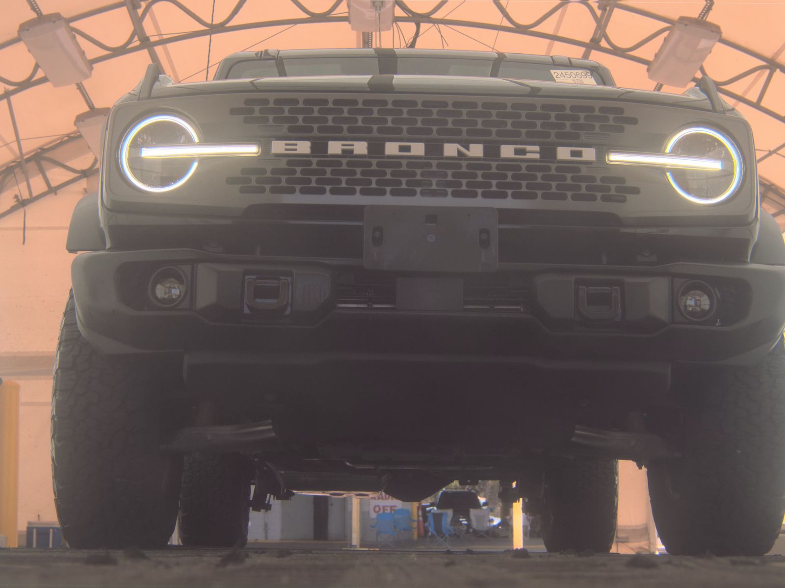 FORD BRONCO - 4