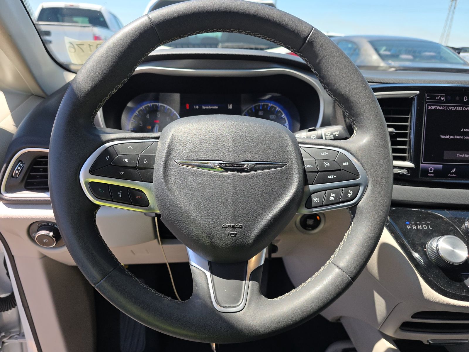 2023 Chrysler Pacifica Touring L FWD