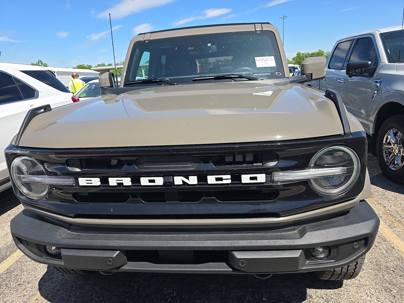 FORD BRONCO - 3