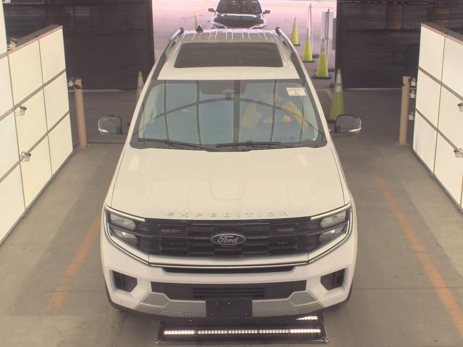 FORD EXPEDITION MAX - 3