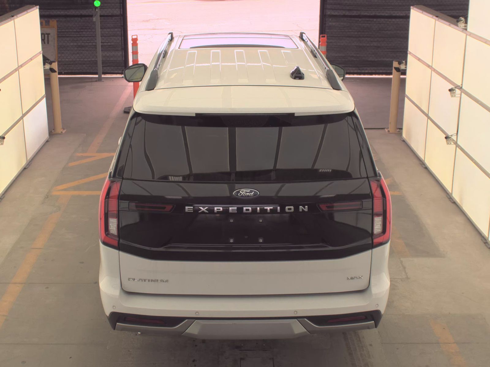 FORD EXPEDITION MAX - 7