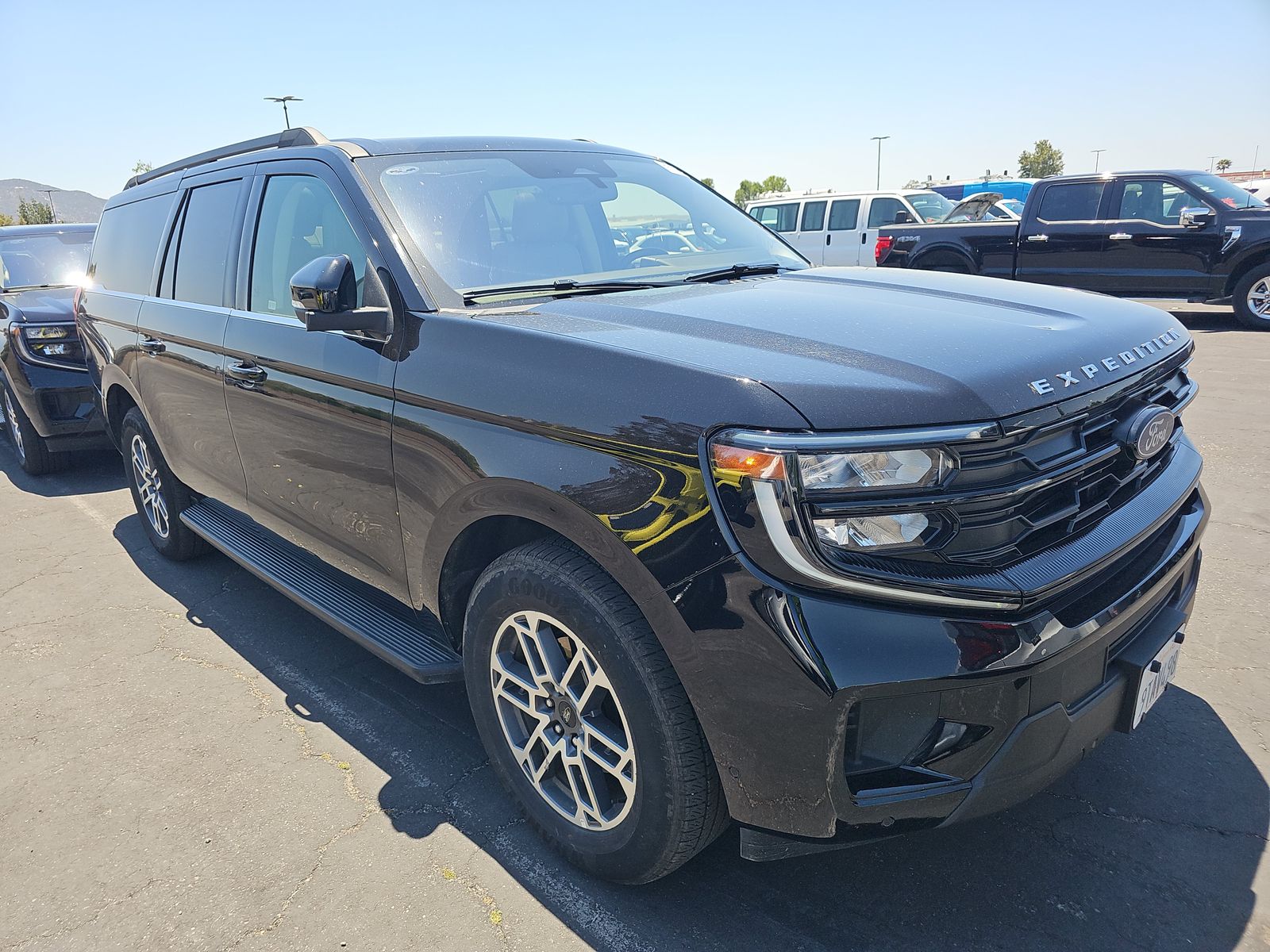 FORD EXPEDITION MAX - 4