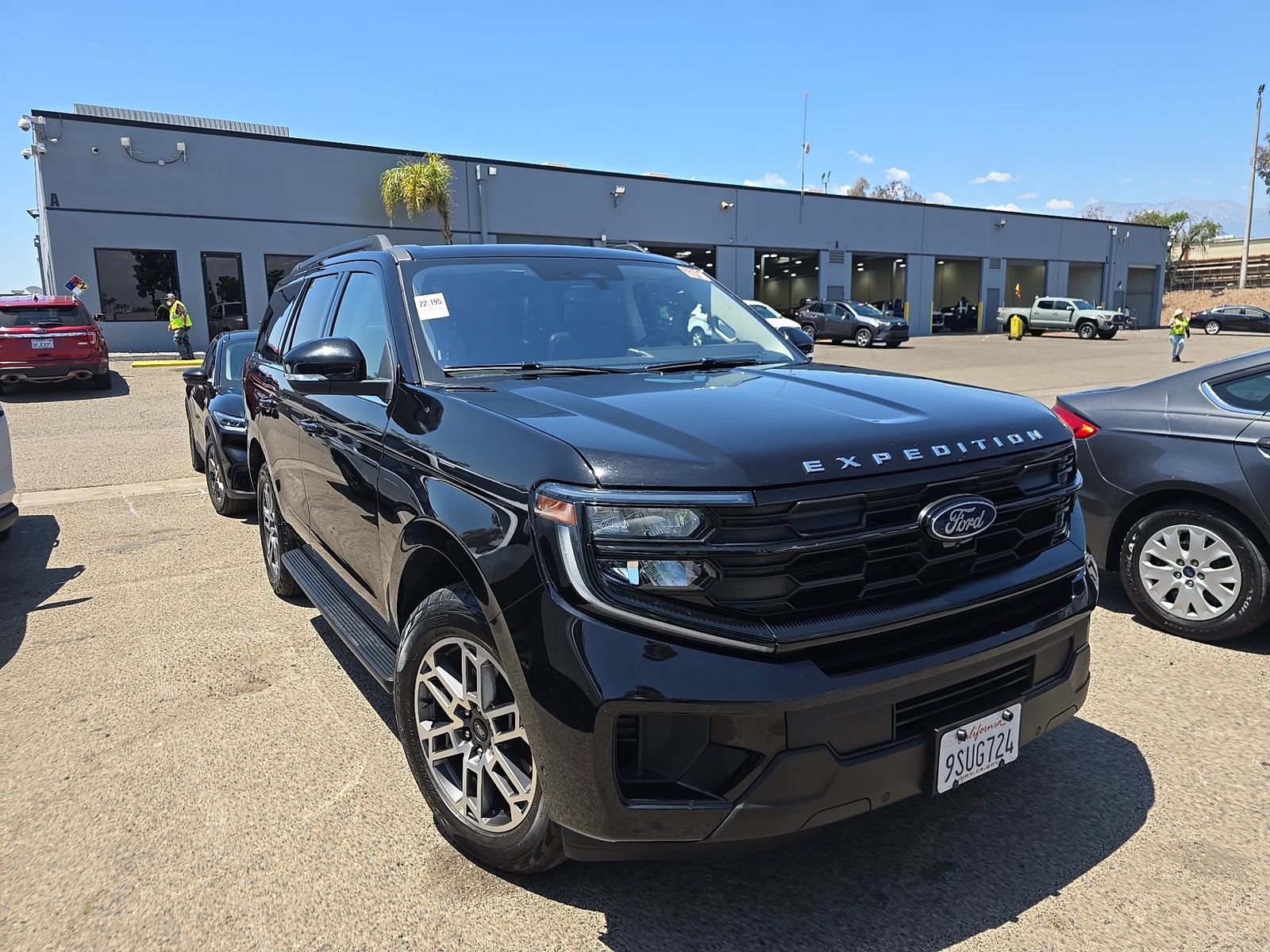FORD EXPEDITION - 4