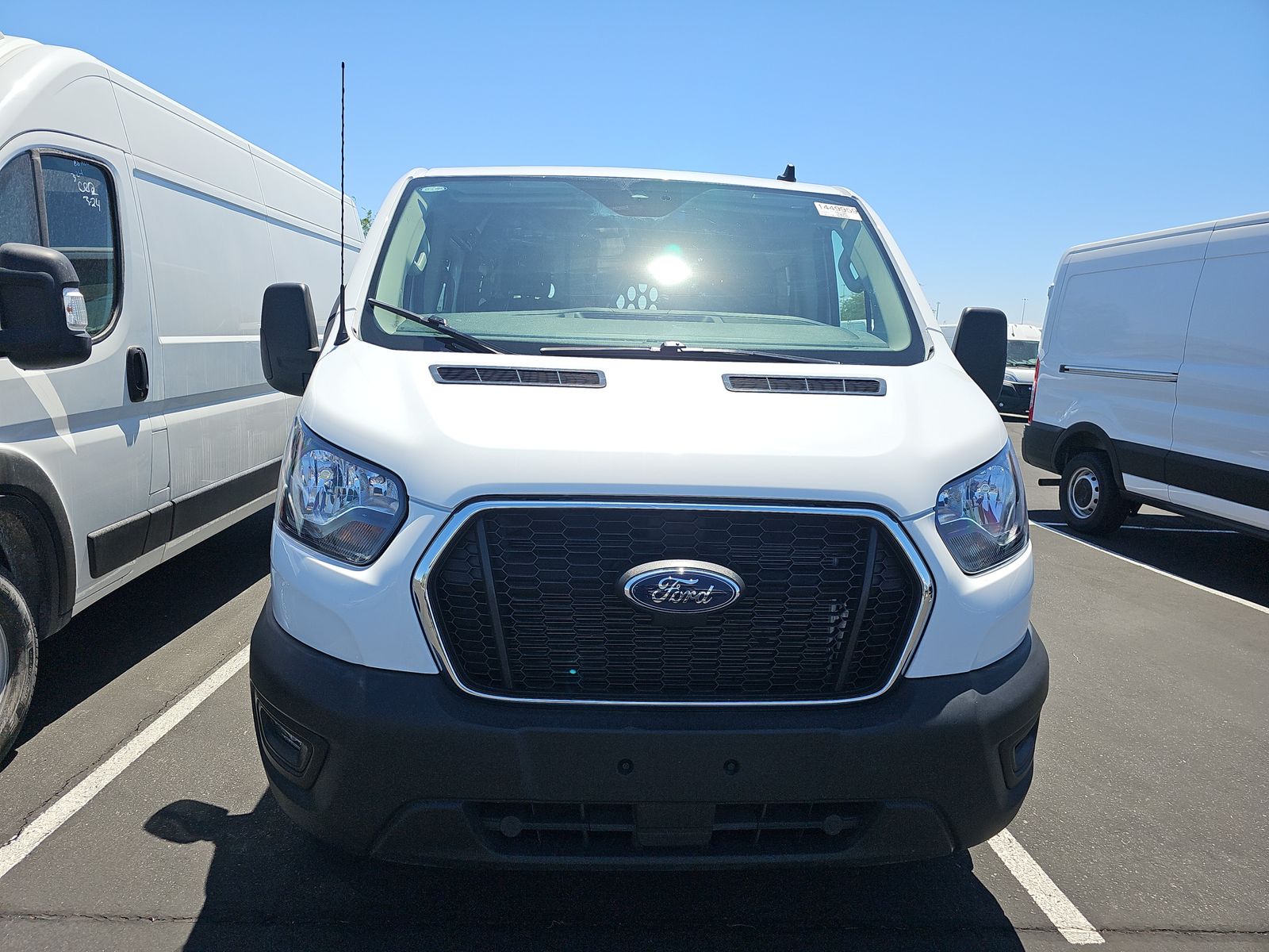 FORD TRANSIT 250 - 3