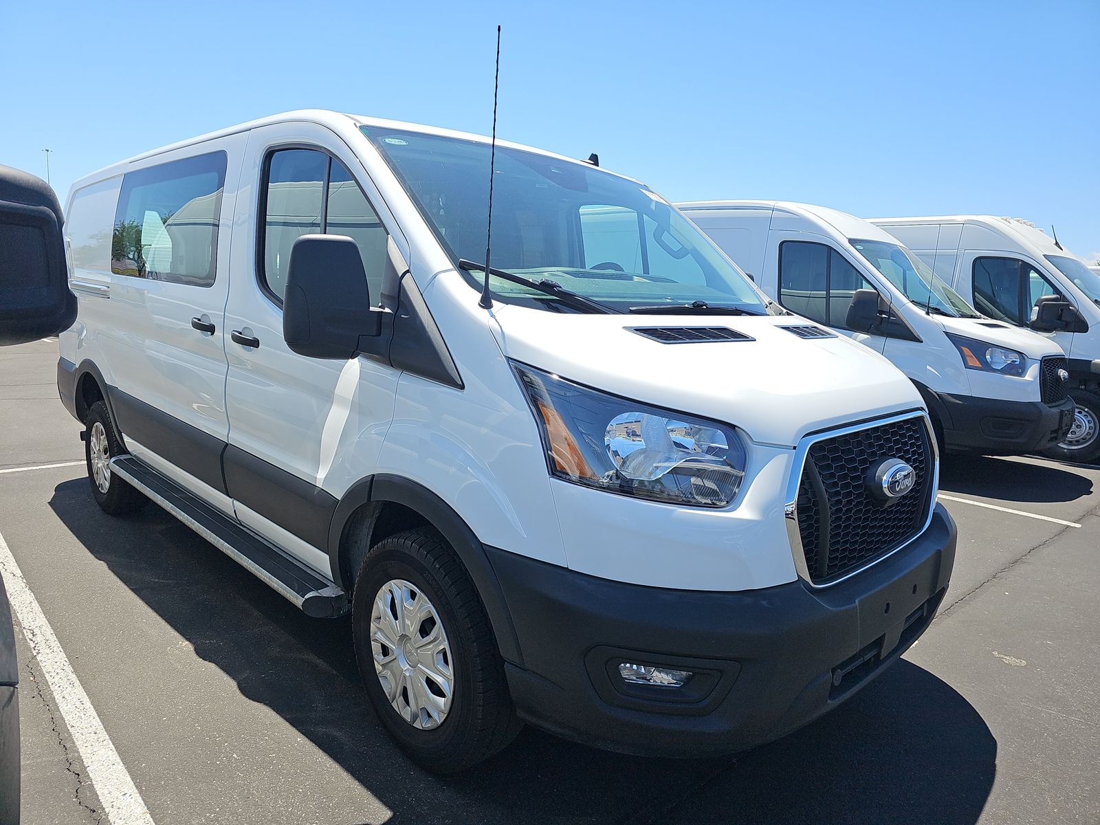 FORD TRANSIT 250 - 4