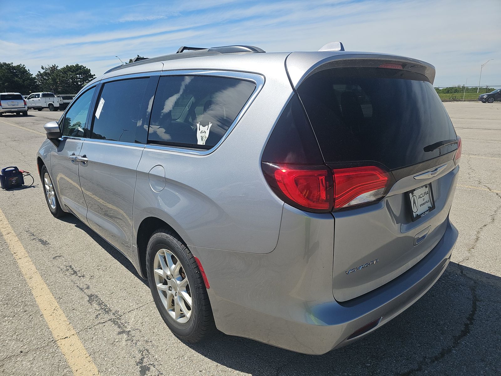 CHRYSLER VOYAGER - 7