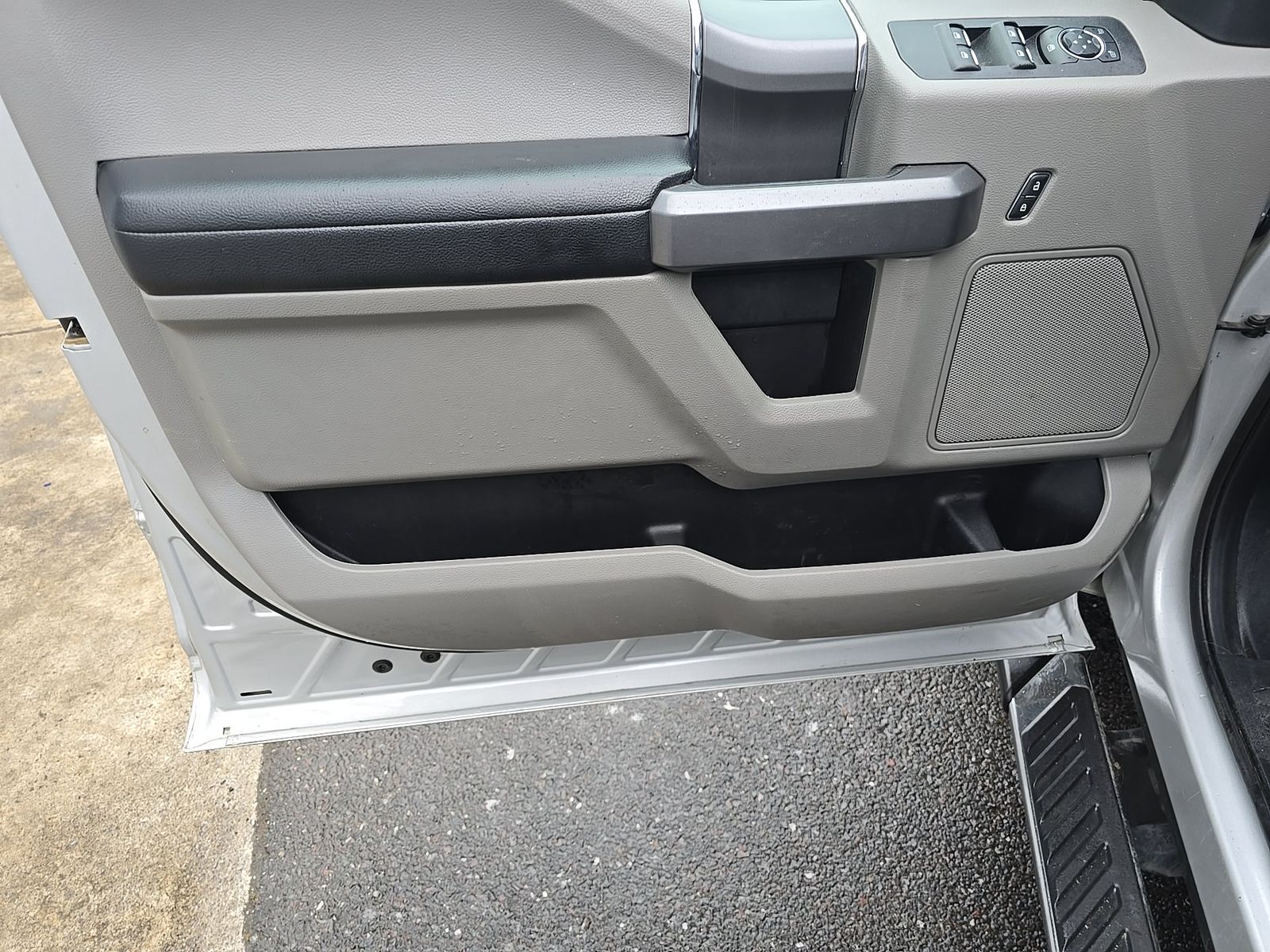 FORD F-150 - 10