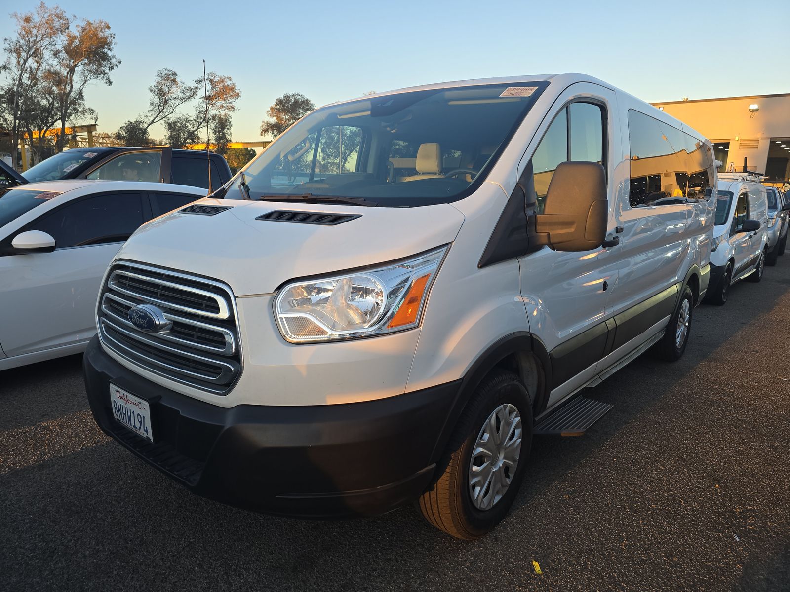 FORD TRANSIT 150 - 1
