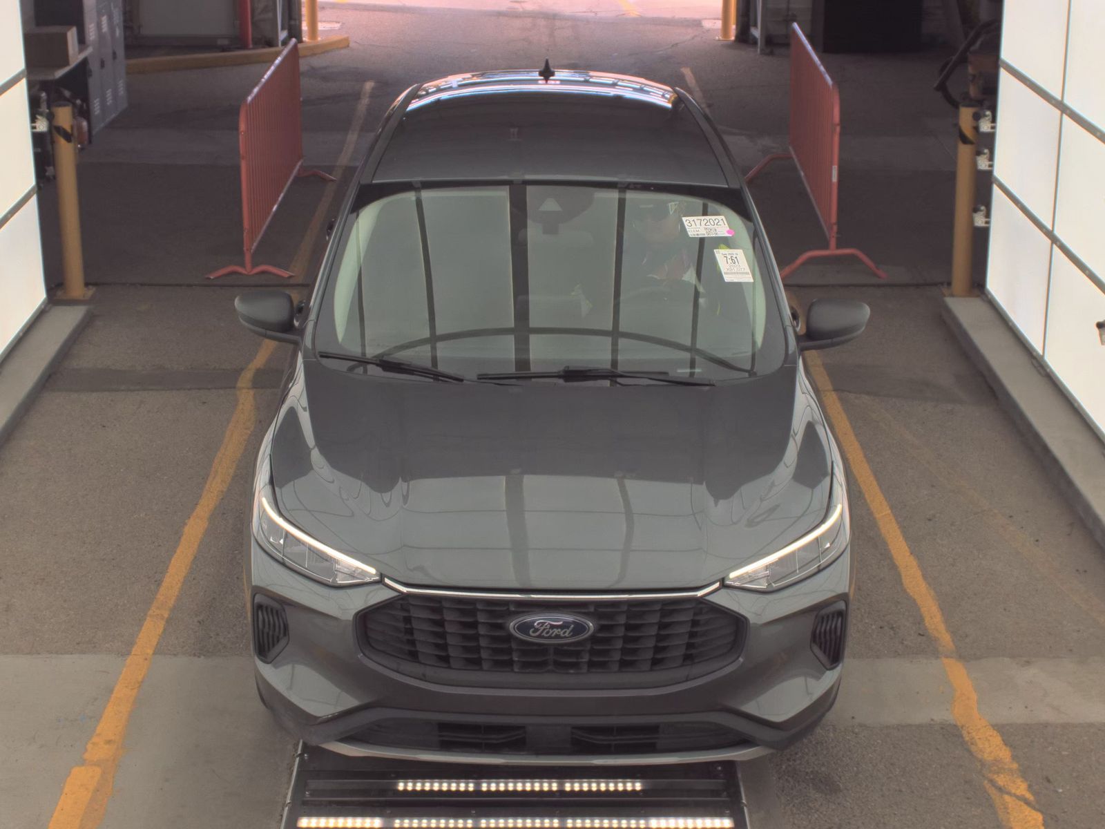 FORD ESCAPE - 3