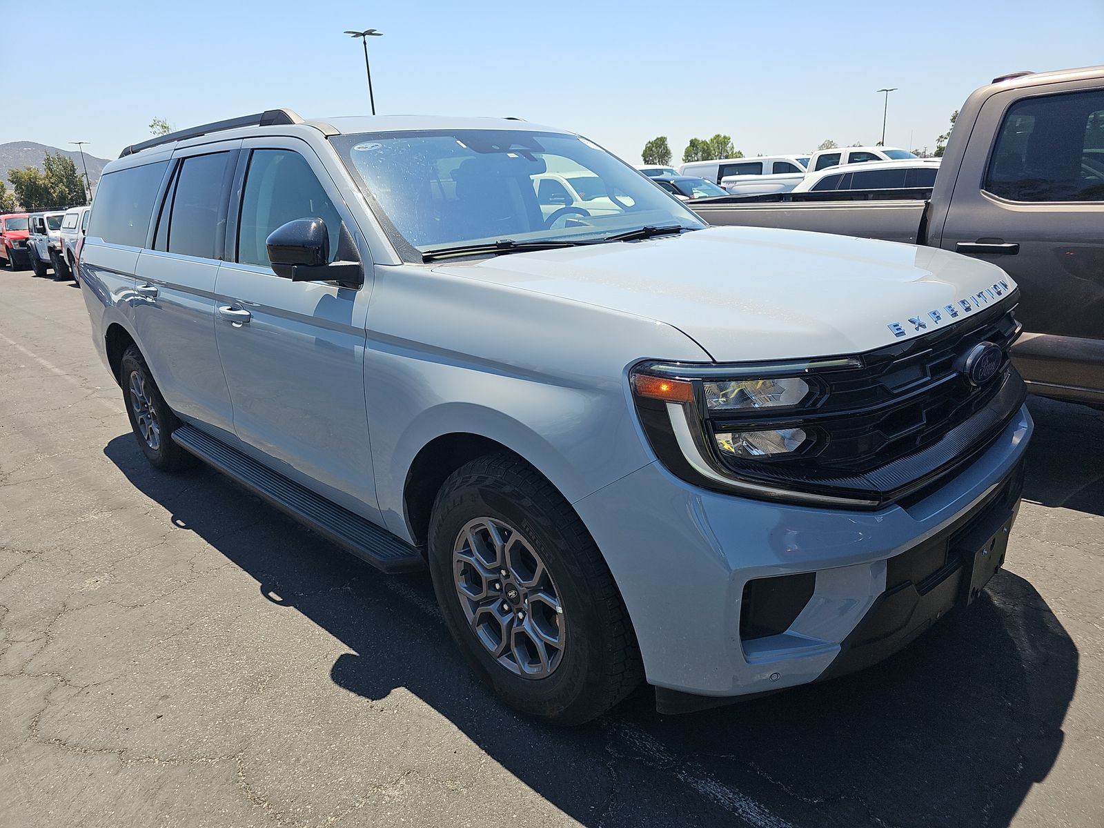 FORD EXPEDITION MAX - 4
