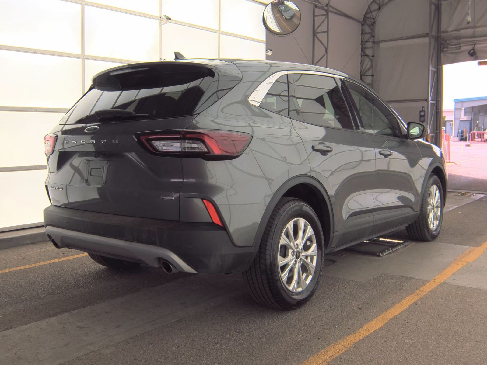 FORD ESCAPE - 5