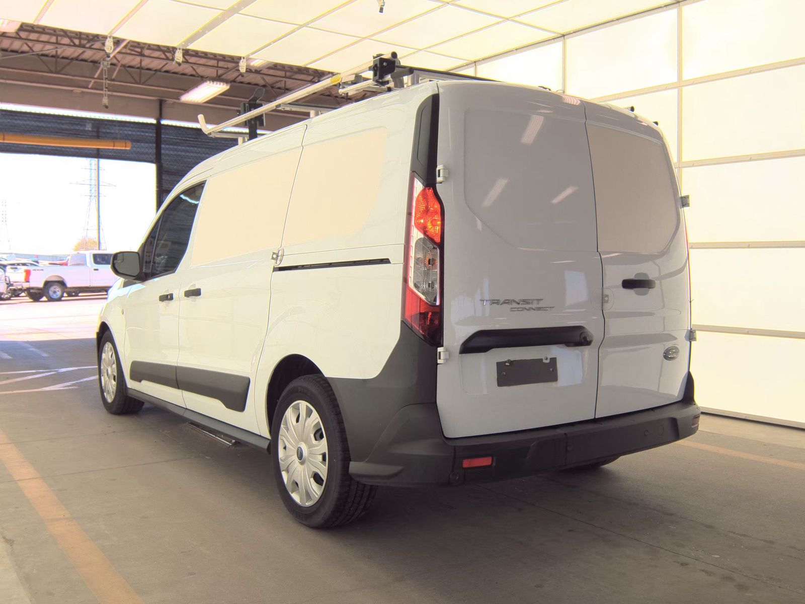 FORD TRANSIT CONNECT - 7