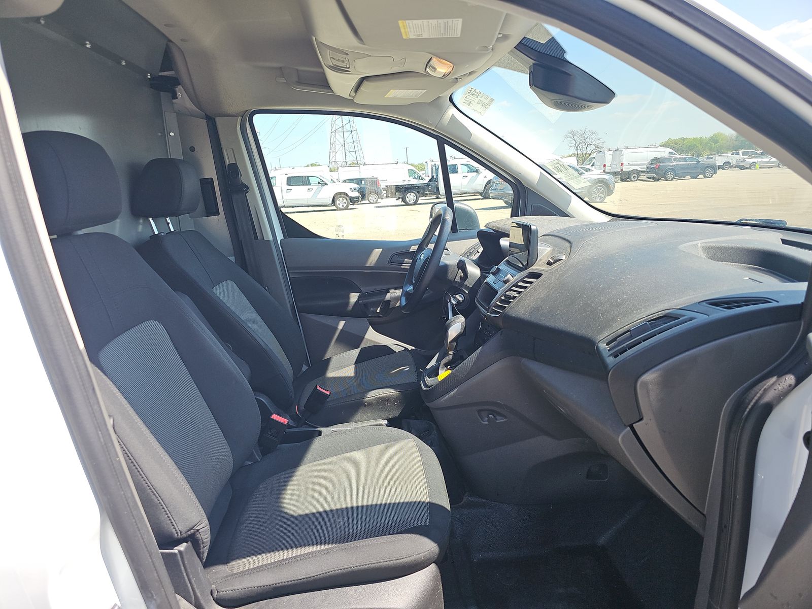 FORD TRANSIT CONNECT - 9
