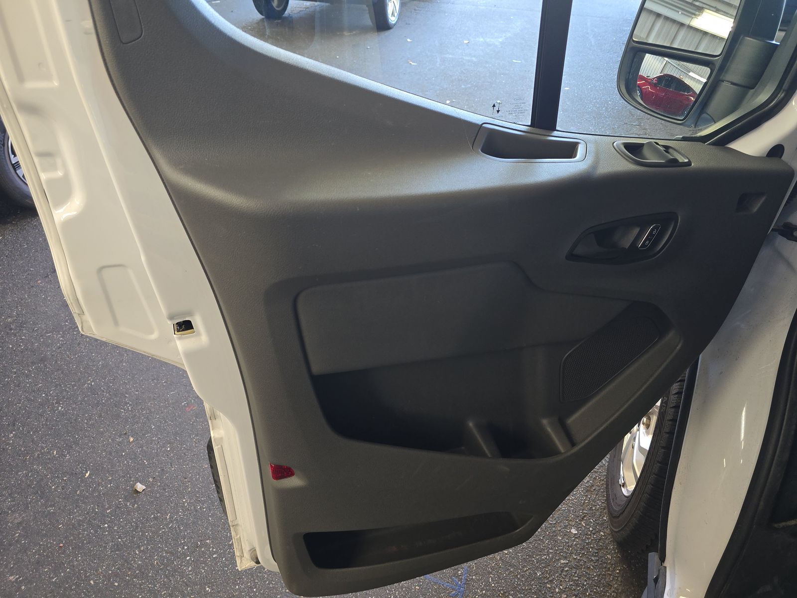 FORD TRANSIT 350 - 10