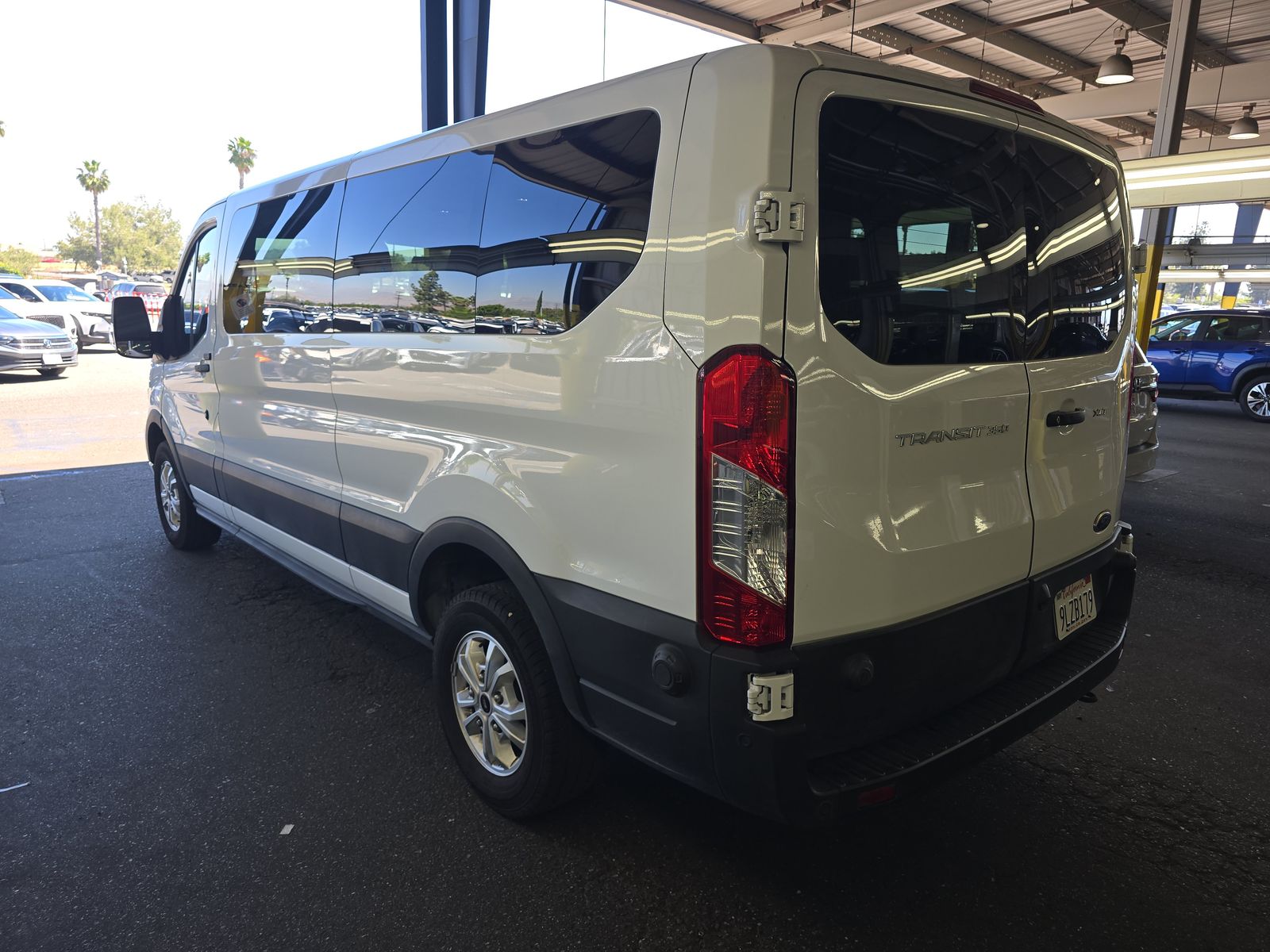 FORD TRANSIT 350 - 7