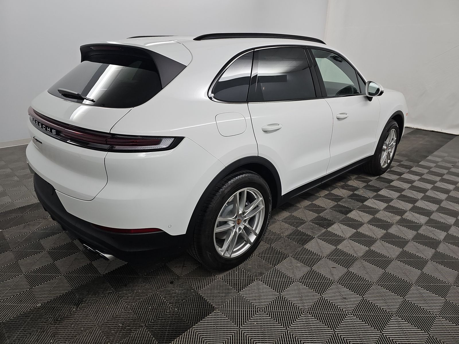 PORSCHE CAYENNE - 5