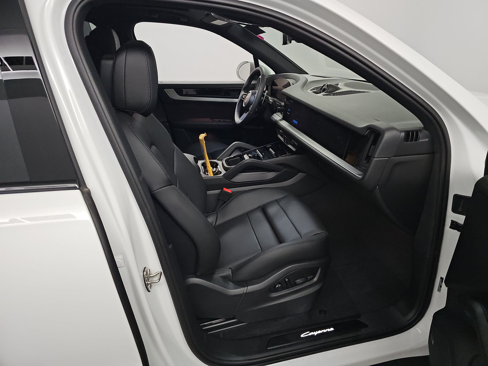 PORSCHE CAYENNE - 9