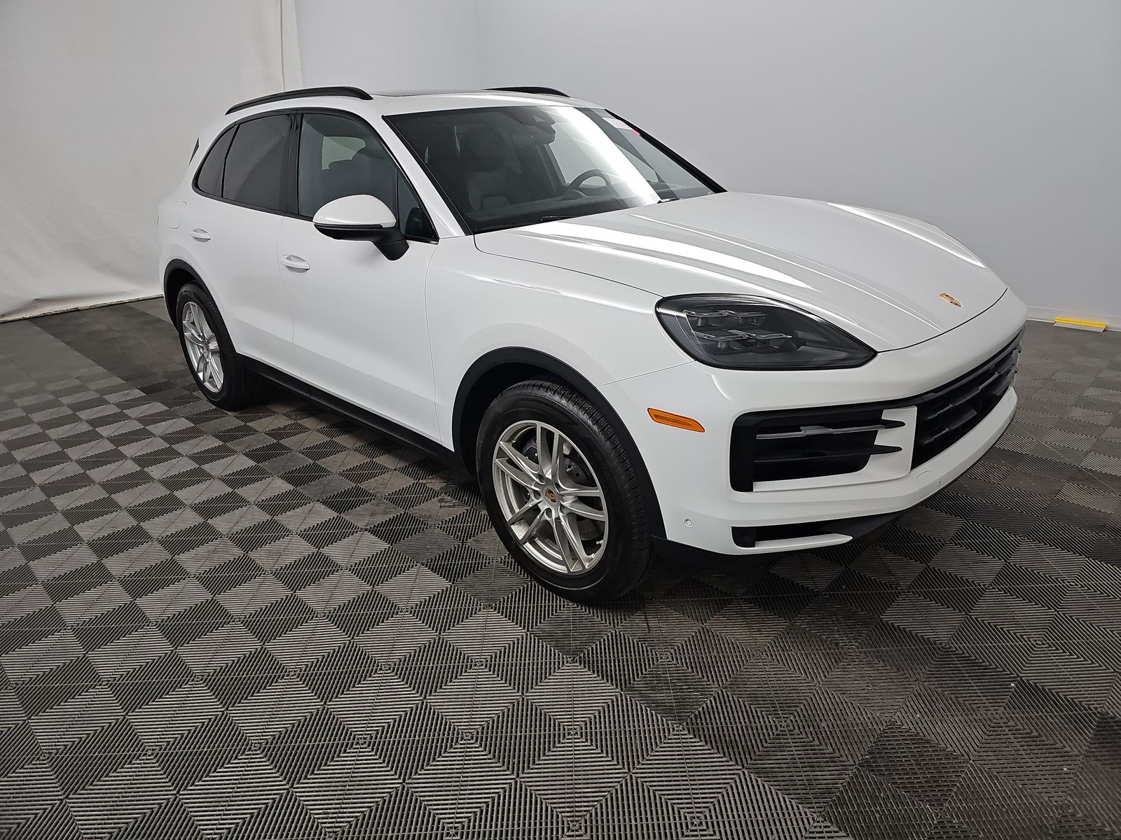 PORSCHE CAYENNE - 4