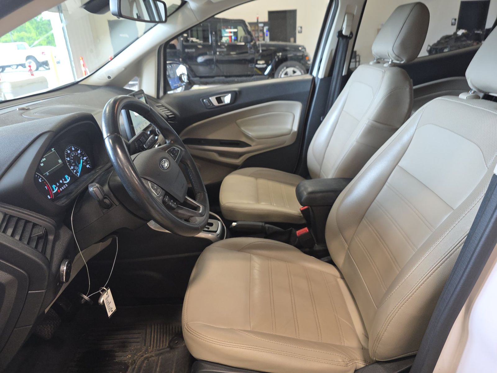 FORD ECOSPORT - 8