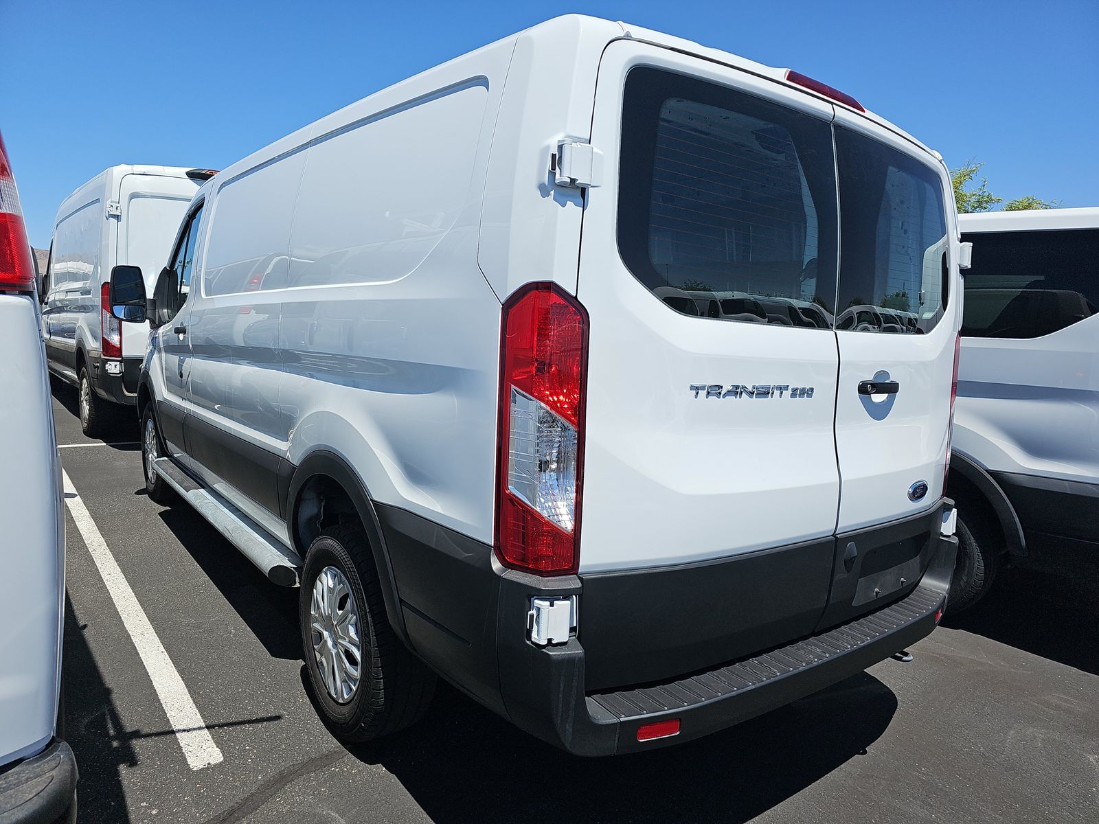 FORD TRANSIT 250 - 7