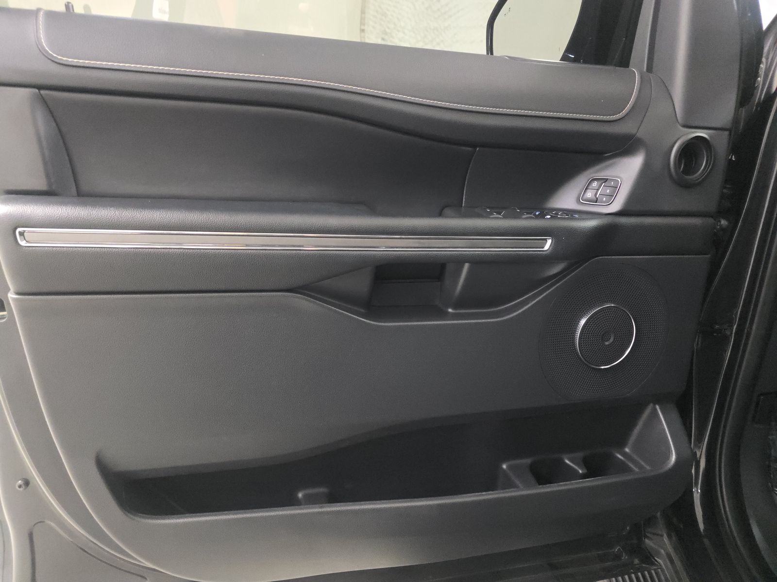 FORD EXPEDITION MAX - 10