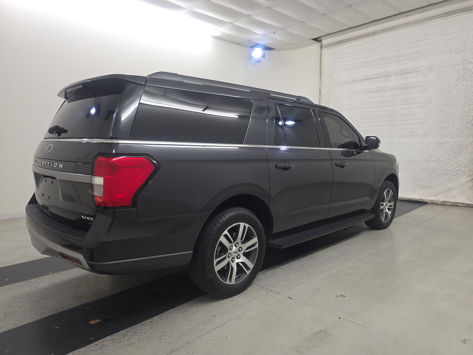 FORD EXPEDITION MAX - 5