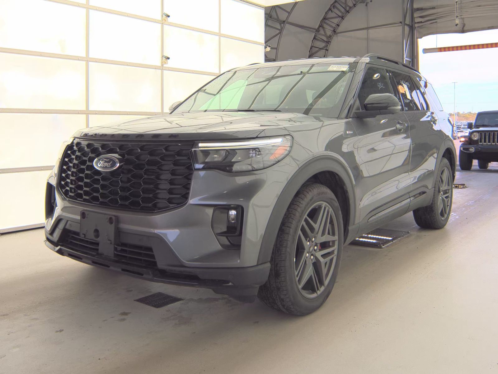 FORD EXPLORER - 1