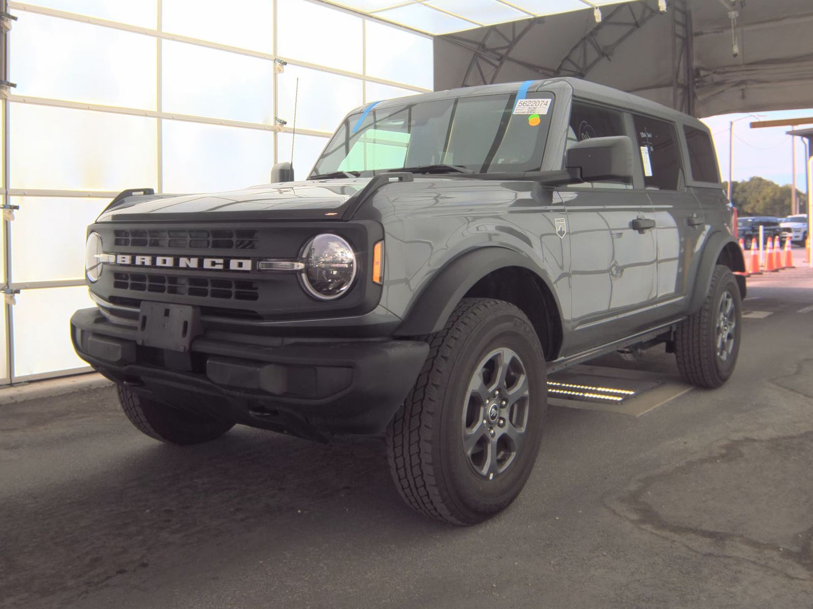 FORD BRONCO - 1