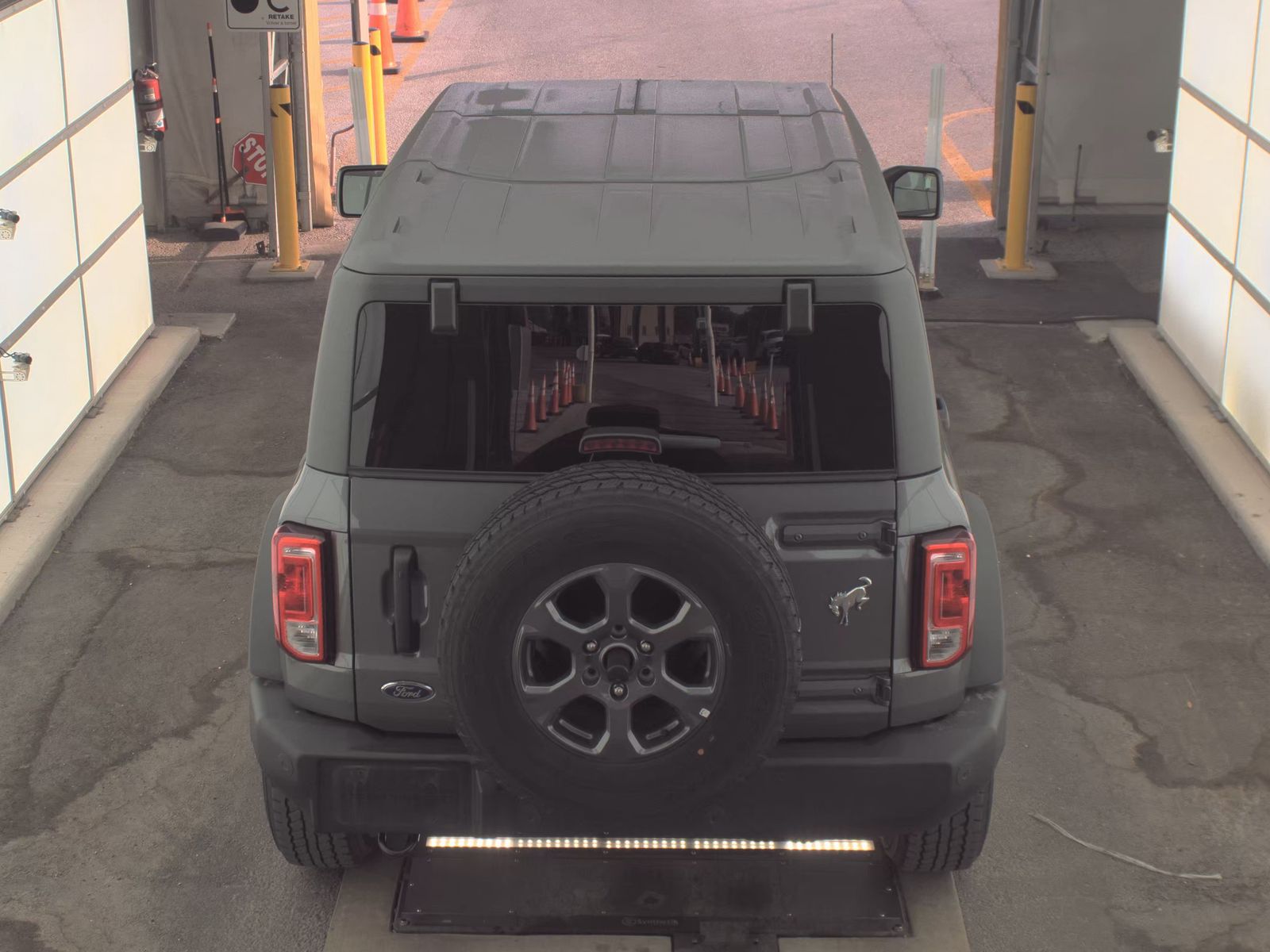 FORD BRONCO - 6